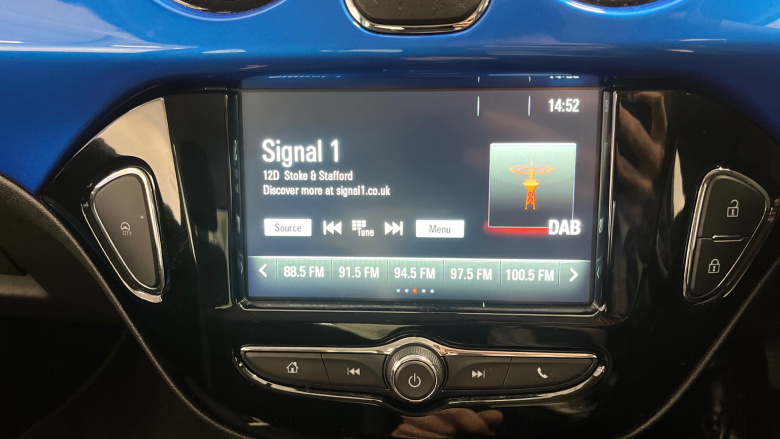 Vauxhall Adam 1.2i Griffin 3dr Petrol Hatchback